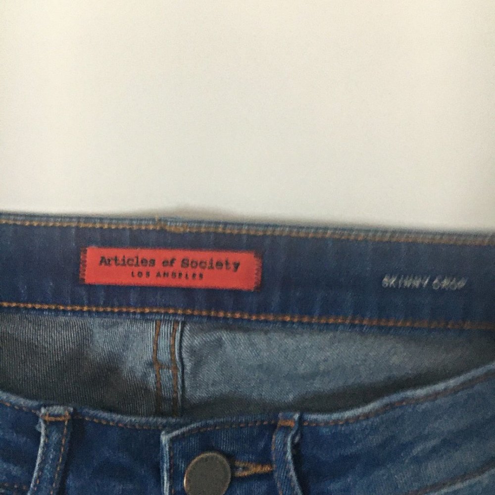 Distressed Articles of Society Women's Jeans 26-27 - Picture 8 of 8
